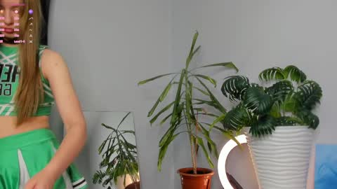 Snapshot of manita_misti chatting on 17, 5, 2026 Manita online show from 17, 5, 2026