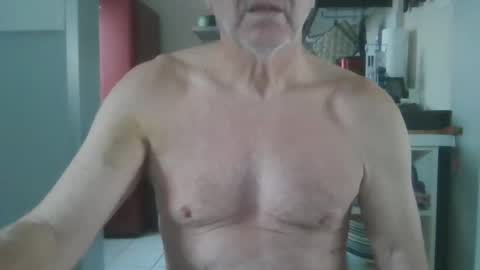 manngrossbite online show from 6, 1, 2025