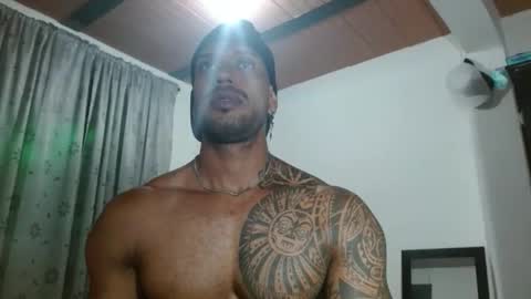 Snapshot of manolofitt chatting on 24, 10, 2025 Manolo online show from 24, 10, 2025