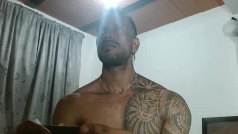 Snapshot of manolofitt chatting on 26, 10, 2025 Manolo online show from 26, 10, 2025