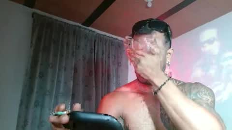 Snapshot of manolofitt chatting on 28, 10, 2025 Manolo online show from 28, 10, 2025