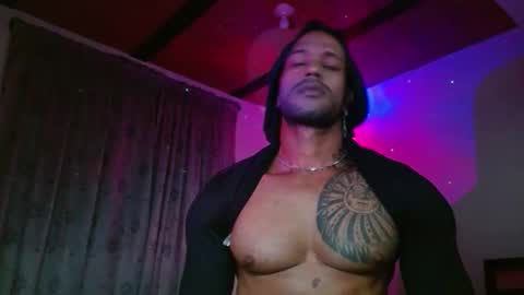 Snapshot of manolofitt chatting on 30, 10, 2025 Manolo online show from 30, 10, 2025