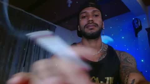 Snapshot of manolofitt chatting on 12, 11, 2025 Manolo online show from 12, 11, 2025