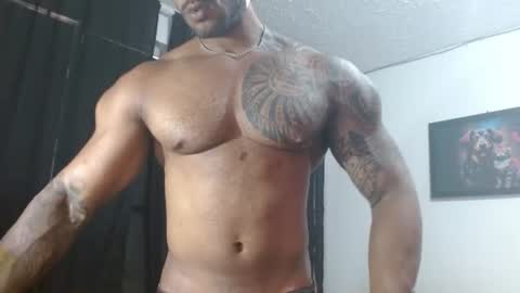 Snapshot of manolofitt chatting on 1, 8, 2026 Manolo online show from 1, 8, 2026