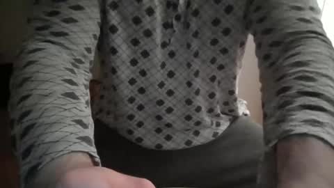 manu17518 online show from 6, 1, 2025