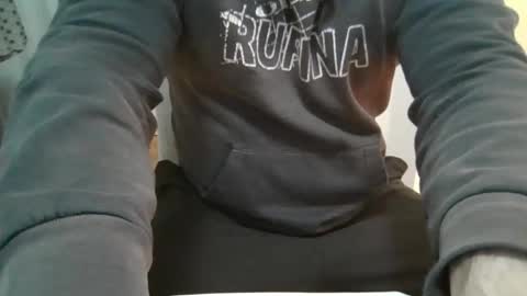 manu17518 online show from 3, 2, 2025