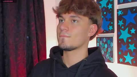  independent model online show from 15, 4, 2026