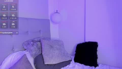 Snapshot of manu_velez_ chatting on 30, 12, 2024 Manu Velez online show from 30, 12, 2024
