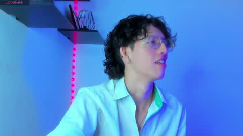 Manuel online show from 7, 2, 2025