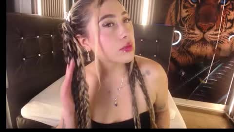 Manuela  online show from 5, 11, 2025