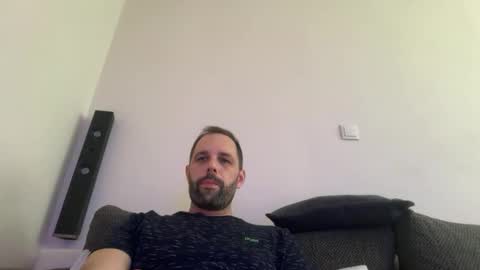 manynaaamess online show from 14, 10, 2025