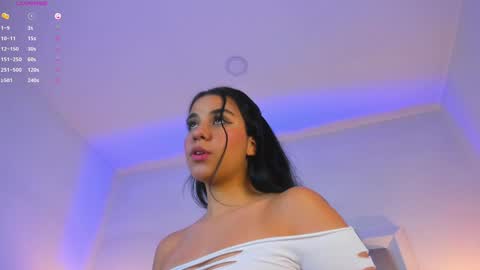 Snapshot of mara_betancurt chatting on 17, 1, 2025 Mara online show from 17, 1, 2025