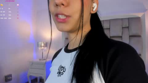 Snapshot of mara_betancurt chatting on 27, 1, 2025 Mara online show from 27, 1, 2025