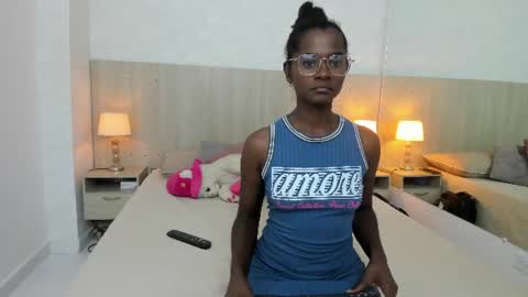 Snapshot of mara_sinclair chatting on 26, 6, 2026 Mara Sinclair online show from 26, 6, 2026
