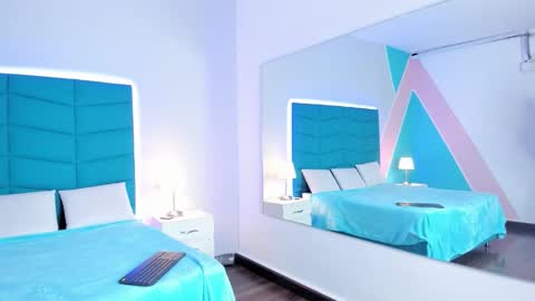 mara_winters_ online show from 13, 10, 2025