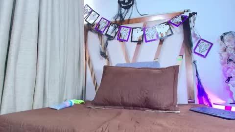 maraa_x online show from 14, 10, 2025