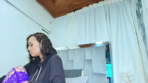 maraa_x online show from 28, 4, 2026