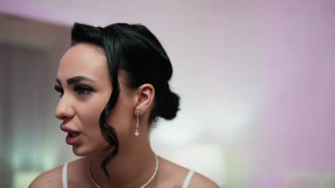  Mara  online show from 31, 1, 2025