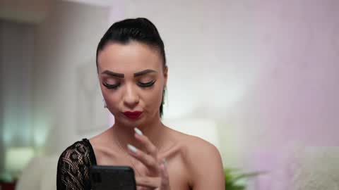  Mara  online show from 3, 2, 2025