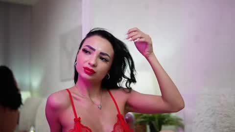  Mara  online show from 8, 3, 2025