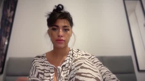 Marakuia online show from 3, 11, 2025