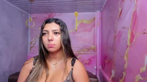 Snapshot of maraluna_ chatting on 1, 6, 2026 Maraluna online show from 1, 6, 2026