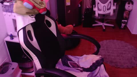 Snapshot of marcela2101s chatting on 11, 4, 2026 marcela2101s online show from 11, 4, 2026