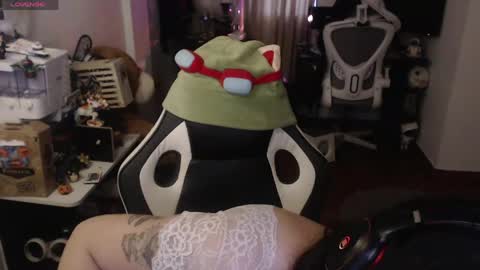 Snapshot of marcela2101s chatting on 26, 5, 2026 marcela2101s online show from 26, 5, 2026