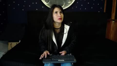 Snapshot of marcela72 chatting on 24, 10, 2025 marcela72 online show from 24, 10, 2025