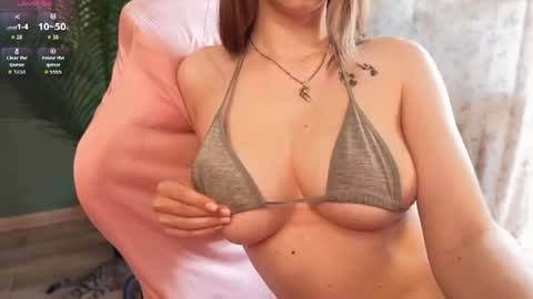 Snapshot of marceline_meow chatting on 16, 6, 2026 John online show from 16, 6, 2026