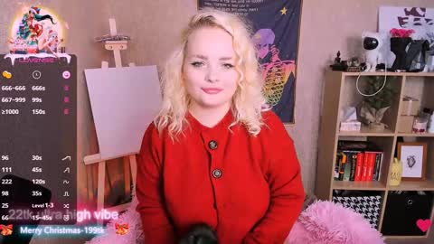 Snapshot of marcelinepeach chatting on 1, 1, 2025 Sara online show from 1, 1, 2025