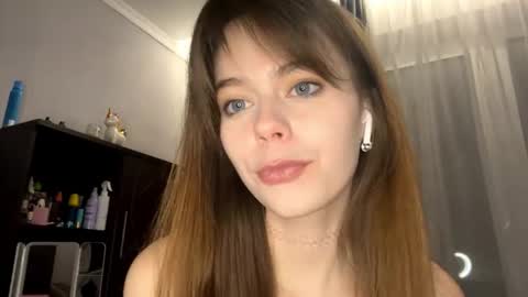 Alisa online show from 16, 9, 2025