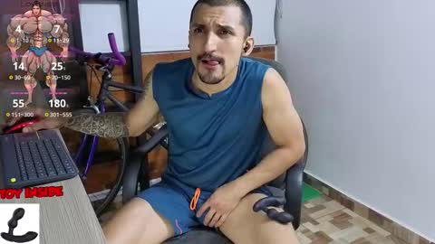 Marck  Independent model  online show from 19, 9, 2025