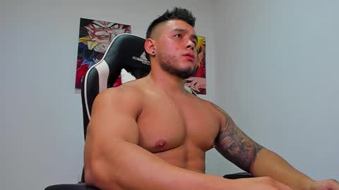 Snapshot of marco_diaz1 chatting on 28, 3, 2026 Marco Diaz online show from 28, 3, 2026