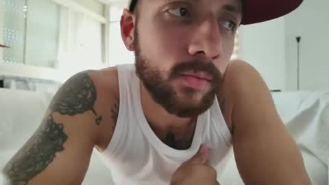 Snapshot of marco_parola chatting on 25, 9, 2025 marco_parola online show from 25, 9, 2025