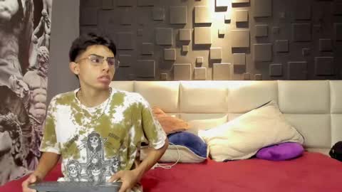 Snapshot of marcoyethan chatting on 16, 1, 2025 Marco and Ethan online show from 16, 1, 2025