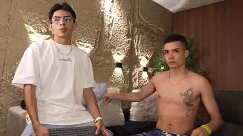 Snapshot of marcoyethan chatting on 3, 10, 2025 Marco and Ethan online show from 3, 10, 2025