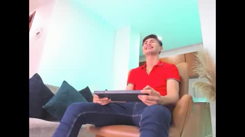 marcus_fire online show from 10, 2, 2025