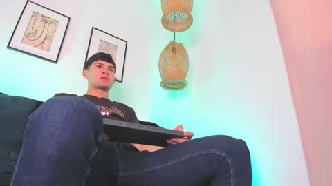 marcus_fire online show from 12, 2, 2025