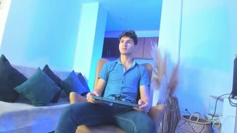 marcus_fire online show from 16, 2, 2025