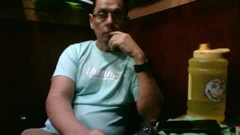 Snapshot of marcuskelvin chatting on 23, 10, 2025 Marcus online show from 23, 10, 2025