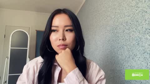 Lu online show from 6, 4, 2026