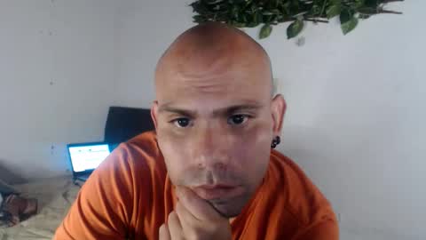 marek_secrett online show from 23, 10, 2025