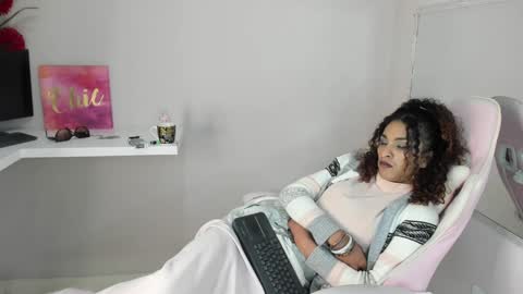 marfilastrom online show from 9, 1, 2025