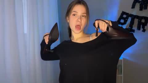 Snapshot of margaretstrein chatting on 21, 11, 2025 Alex and Jane online show from 21, 11, 2025