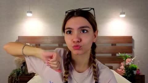 Snapshot of margiedavidson chatting on 2, 2, 2026 Call me Margie33 online show from 2, 2, 2026