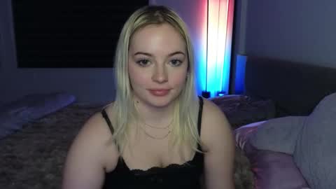 margot_robbie7 online show from 26, 11, 2025