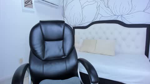 Margot  online show from 31, 1, 2025