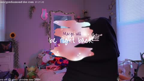 Snapshot of margotdiamond chatting on 21, 1, 2025 online show from 21, 1, 2025