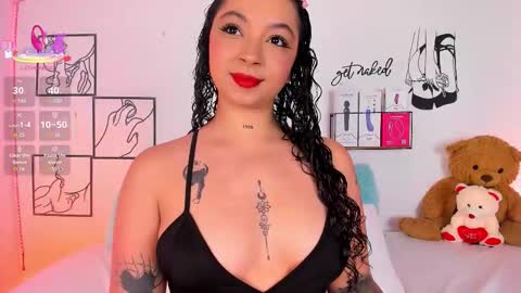 Snapshot of mari_sweett chatting on 19, 9, 2025 Mari Sweett online show from 19, 9, 2025